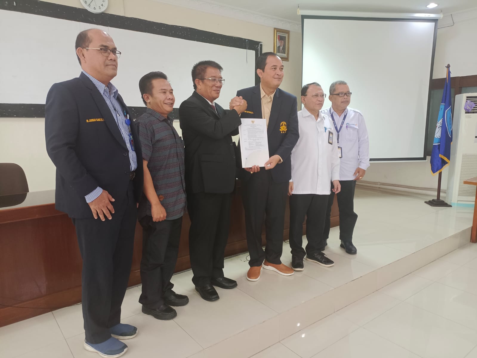 WhatsApp Image 2023-12-04 at 10.46.52_01be4096